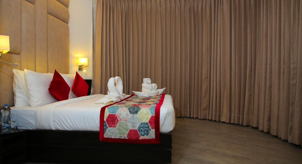 Rosetum Kasauli Hotel Buitenkant foto