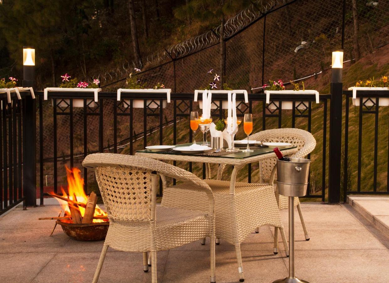 Rosetum Kasauli Hotel Buitenkant foto
