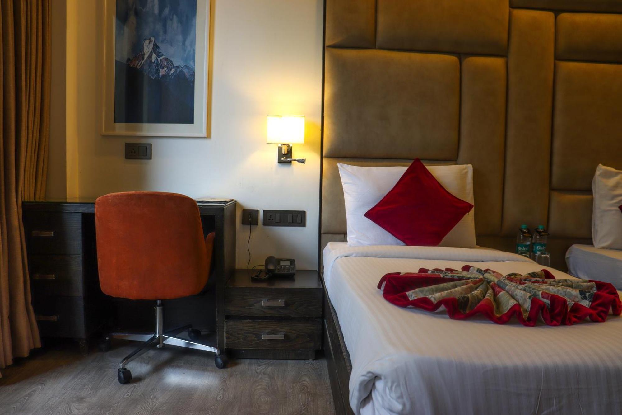 Rosetum Kasauli Hotel Buitenkant foto